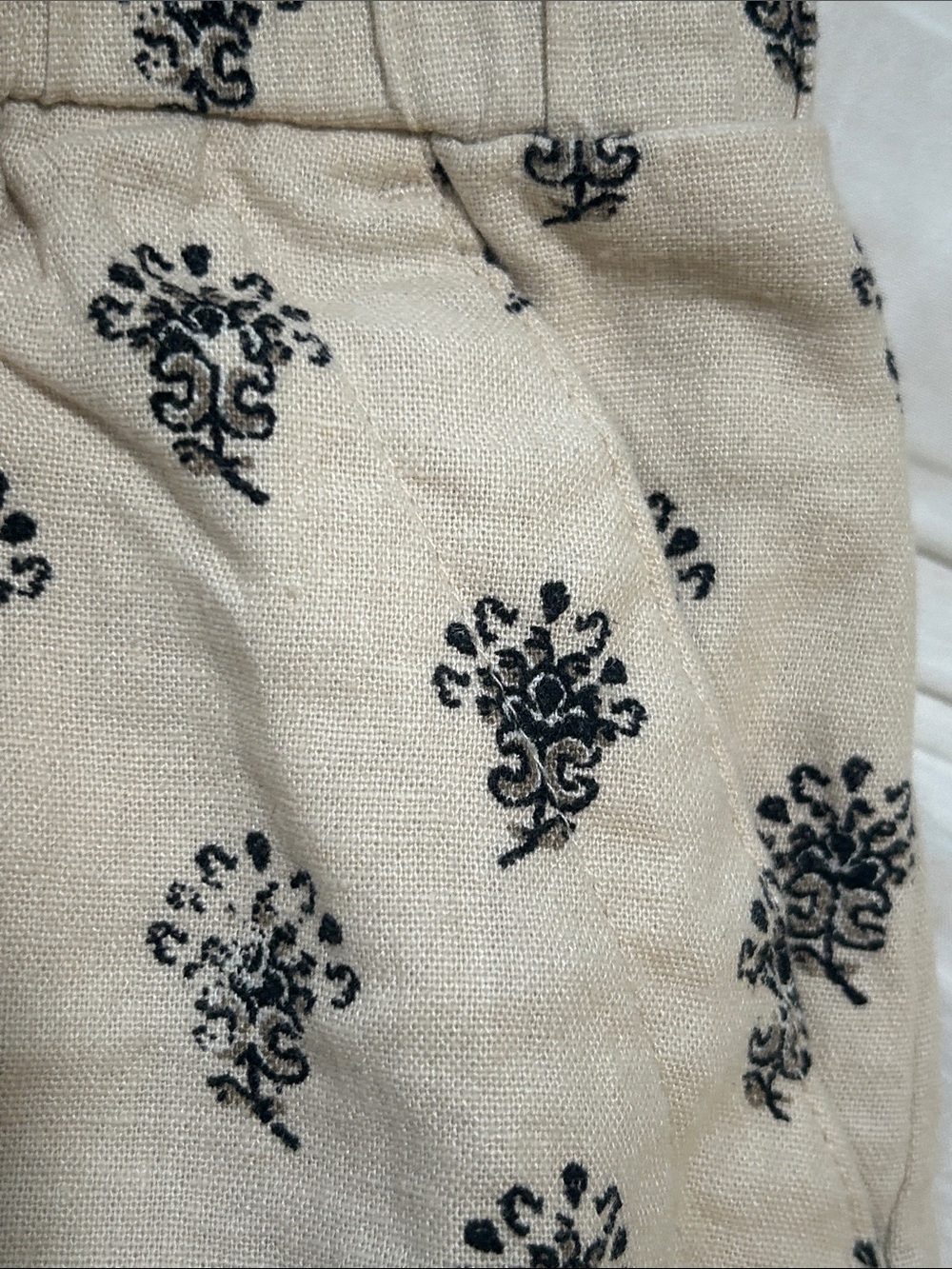 a new day Beige High-Waist Floral Drawstring Shorts - Picture 5 of 6
